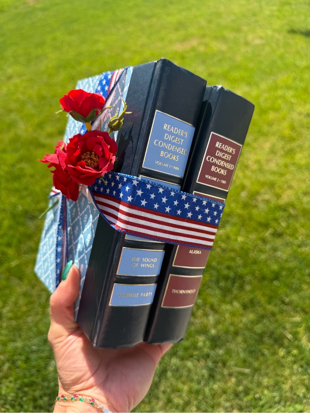 Reader's Digest Condensed Books Set - Navy Blue with Red Accent